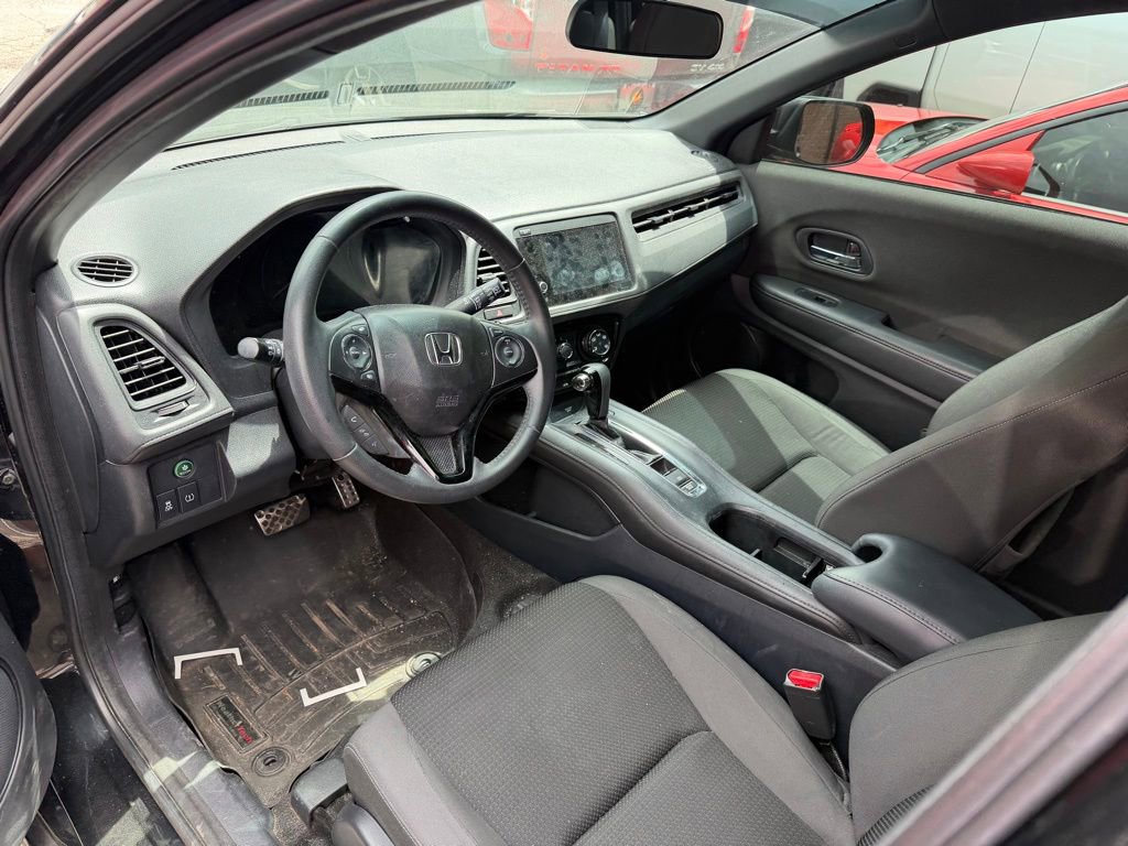 Used 2020 Honda HR-V Sport image 9