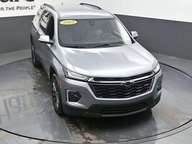 Used 2023 Chevrolet Traverse RS w/ LPO, Floor Liner Package image 48