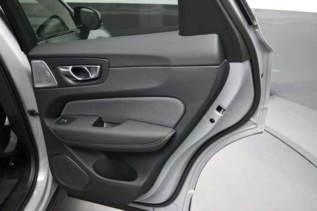 New 2026 Volvo XC60 T8 Polestar w/ Protection Package Premier AWD/4WD image 21