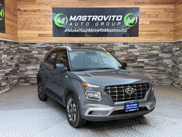 Used 2026 Hyundai Venue SEL FWD video 2
