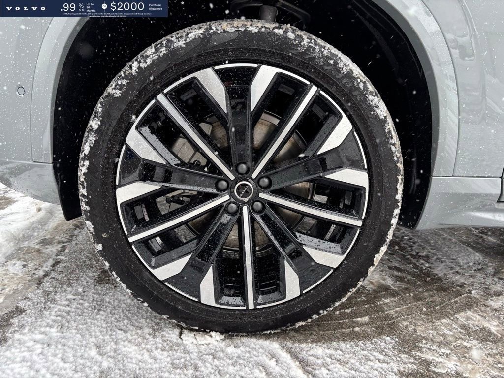 New 2026 Volvo XC90 B6 Plus w/ Protection Package Premier AWD/4WD image 9