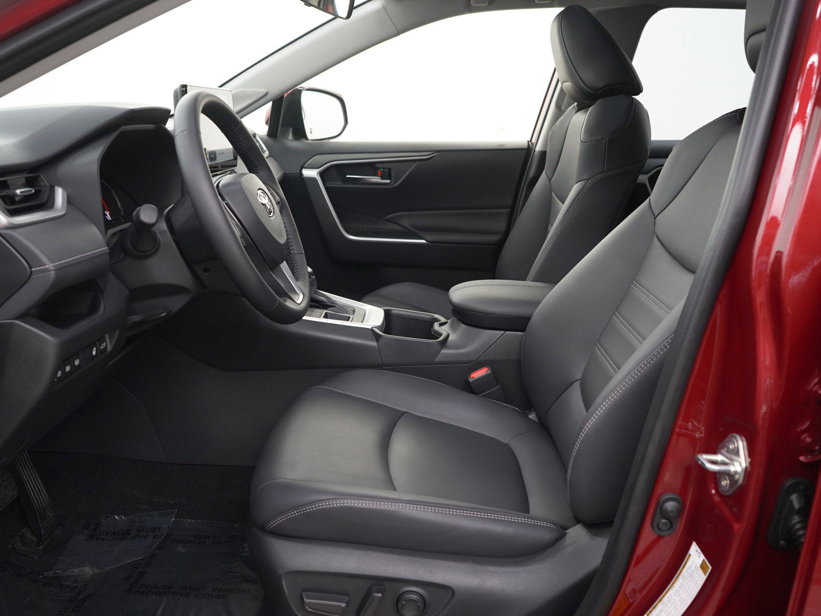 Used 2025 Toyota RAV4 XLE Premium w/ Weather Package AWD/4WD image 16