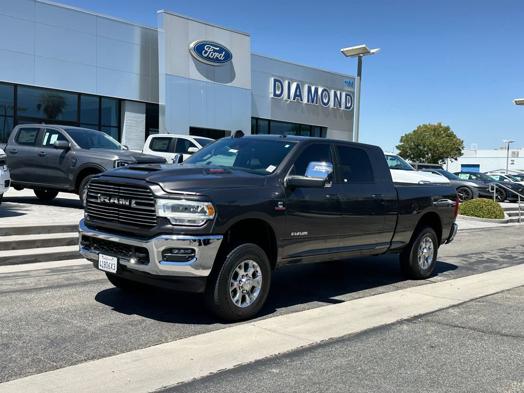 Used 2023 RAM 3500 Laramie AWD/4WD image 2