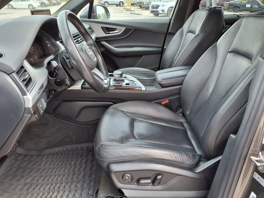 Used 2019 Audi Q7 2.0T Premium Plus w/ Premium Plus Package image 24