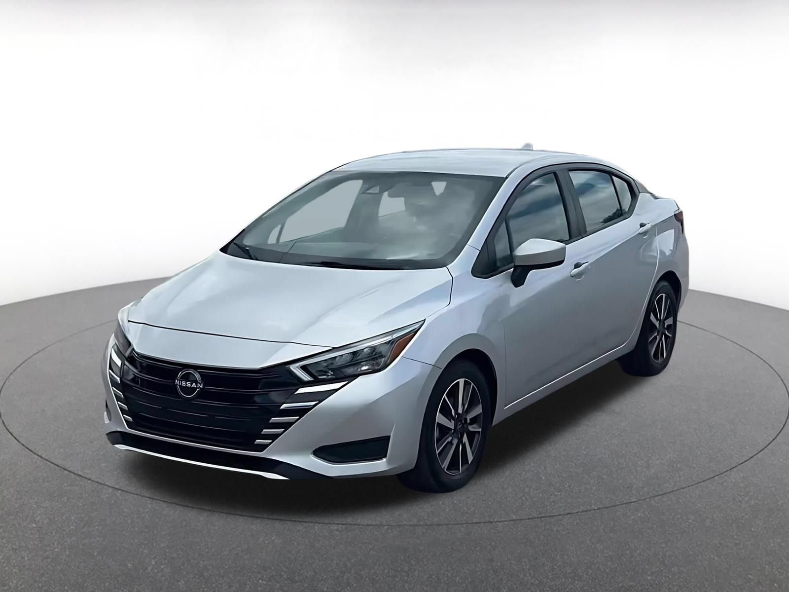 Used 2025 Nissan Versa SV FWD image 7