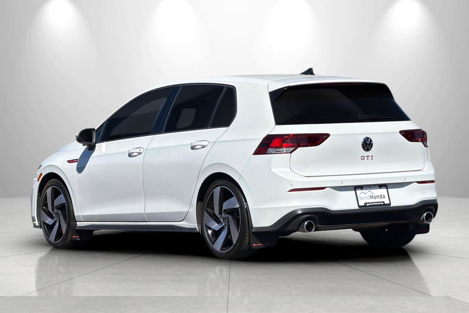 Used 2023 Volkswagen GTI SE FWD image 6
