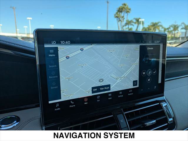 Used 2024 Lincoln Navigator Reserve AWD/4WD image 18