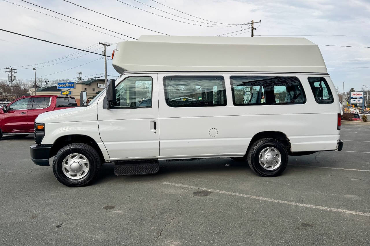 Used 2011 Ford E-350 and Econoline 350 Extended Super Duty w/ PWR Group image 13