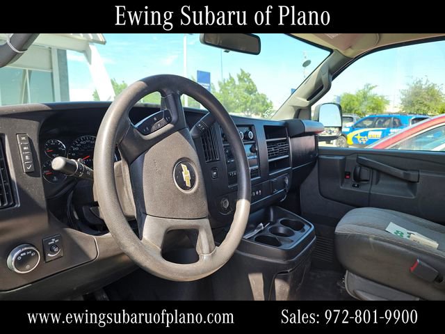 Used 2018 Chevrolet Express 3500 LT w/ LT Preferred Equipment Group RWD image 6
