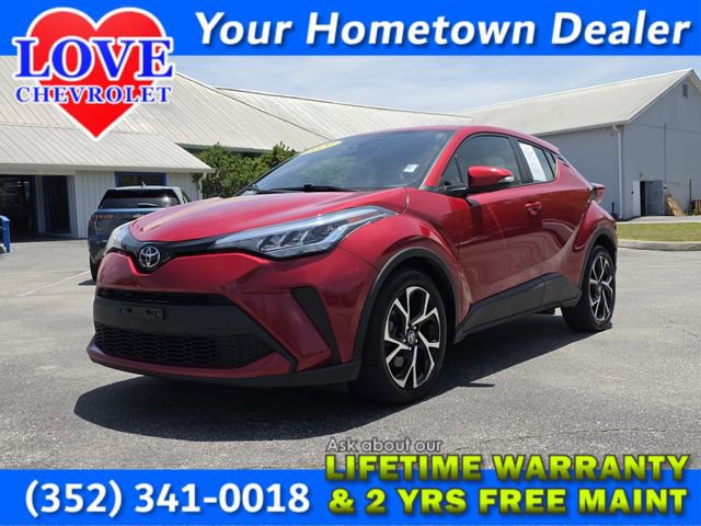 Used 2020 Toyota C-HR XLE FWD image 1