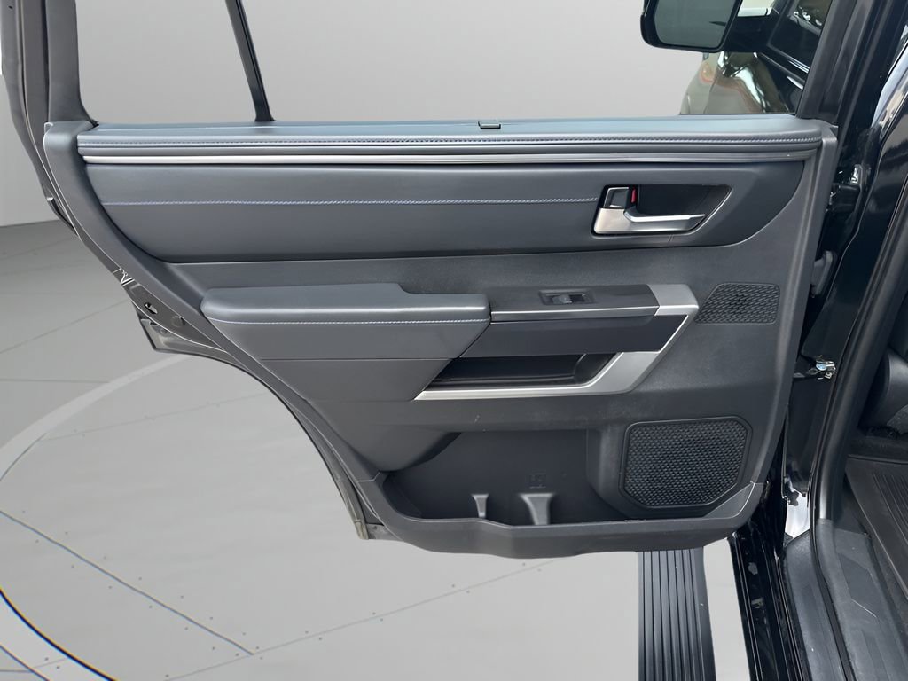 Used 2024 Toyota Sequoia Platinum image 17