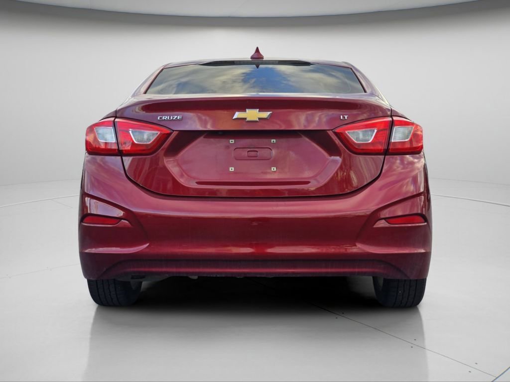 Used 2018 Chevrolet Cruze LT image 8