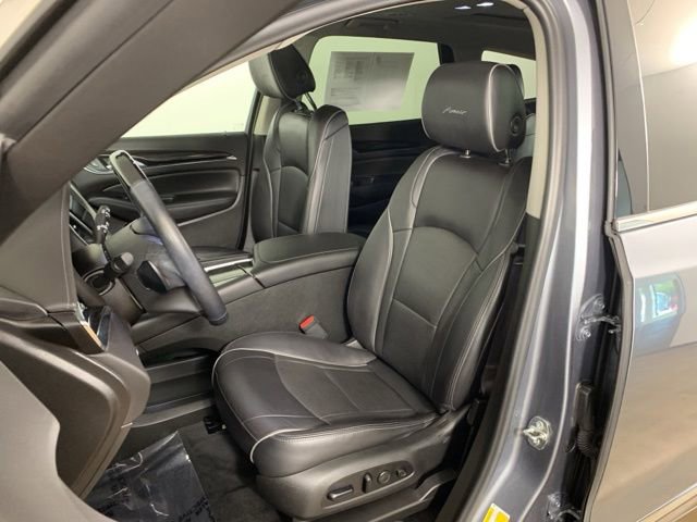 Used 2021 Buick Enclave Avenir w/ Avenir Technology Package AWD/4WD image 28