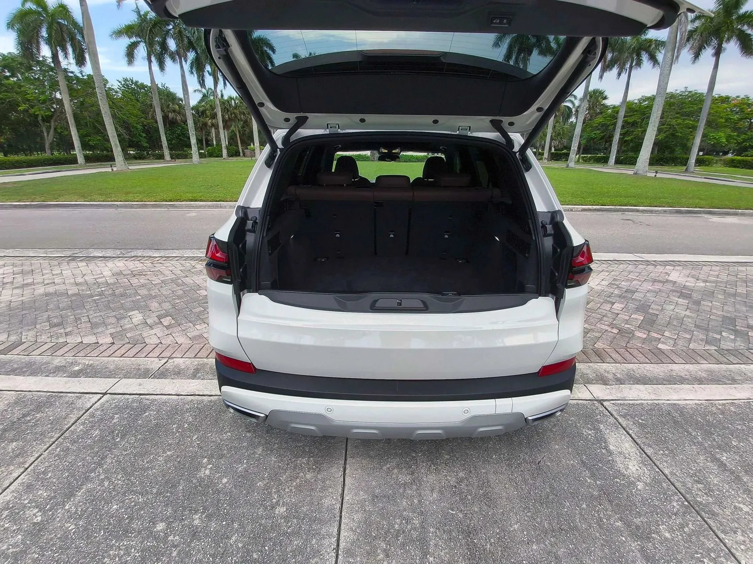 Used 2025 BMW X5 sDrive40i w/ Parking Assistance Package RWD image 59