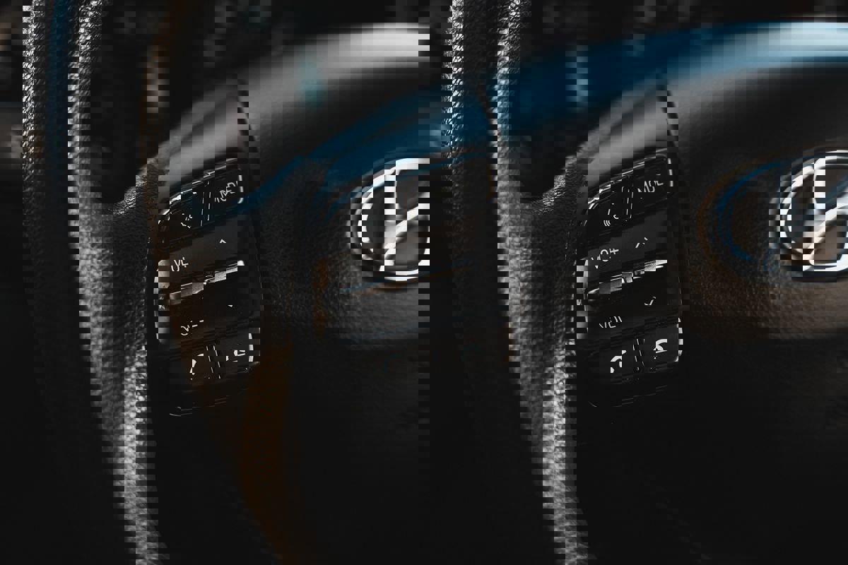 Used 2019 Hyundai Veloster 2.0 image 19