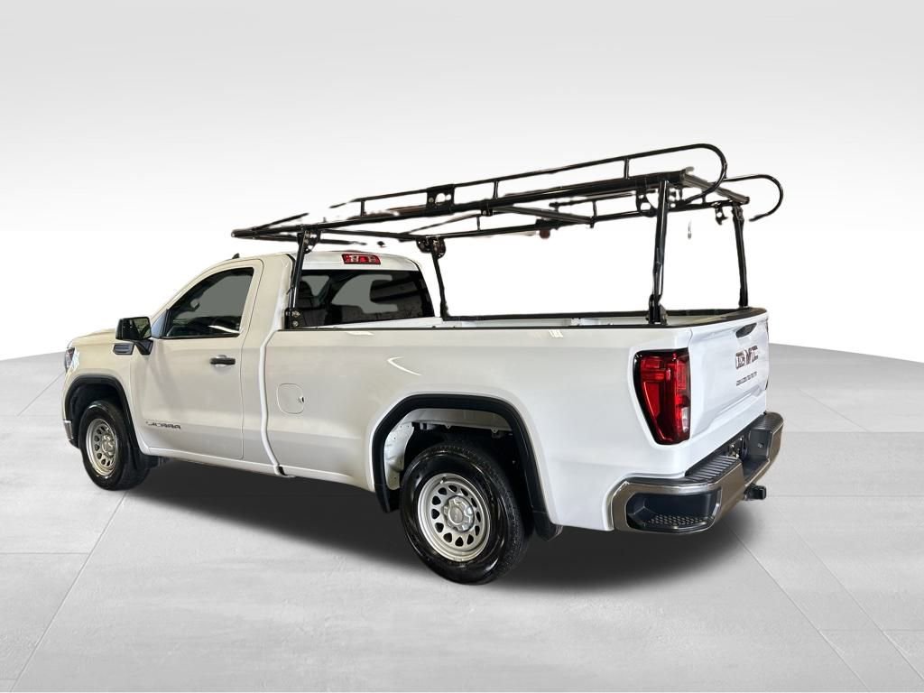 Used 2024 GMC Sierra 1500 Pro w/ Pro Value Package image 3