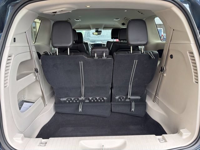 Used 2023 Chrysler Pacifica Touring-L AWD/4WD image 18