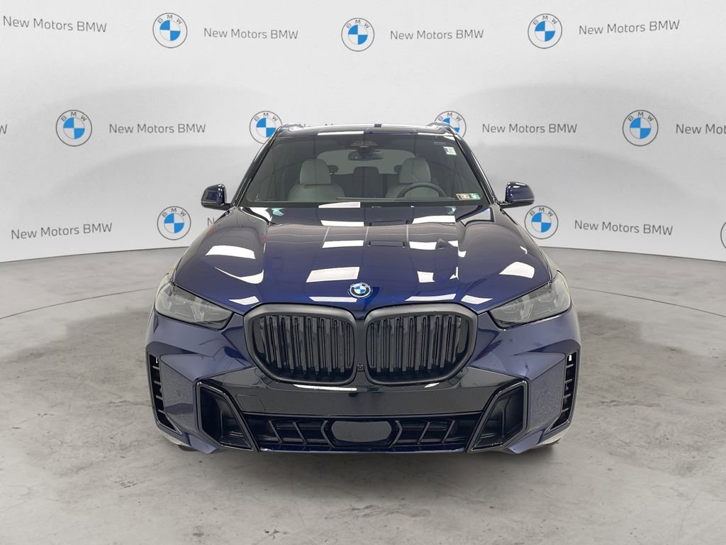 New 2026 BMW X5 xDrive50e w/ M Sport Package AWD/4WD image 6