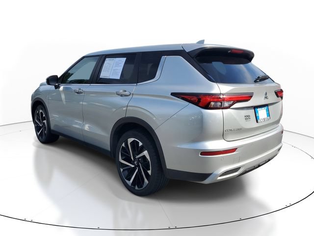 Used 2024 Mitsubishi Outlander SE FWD image 4
