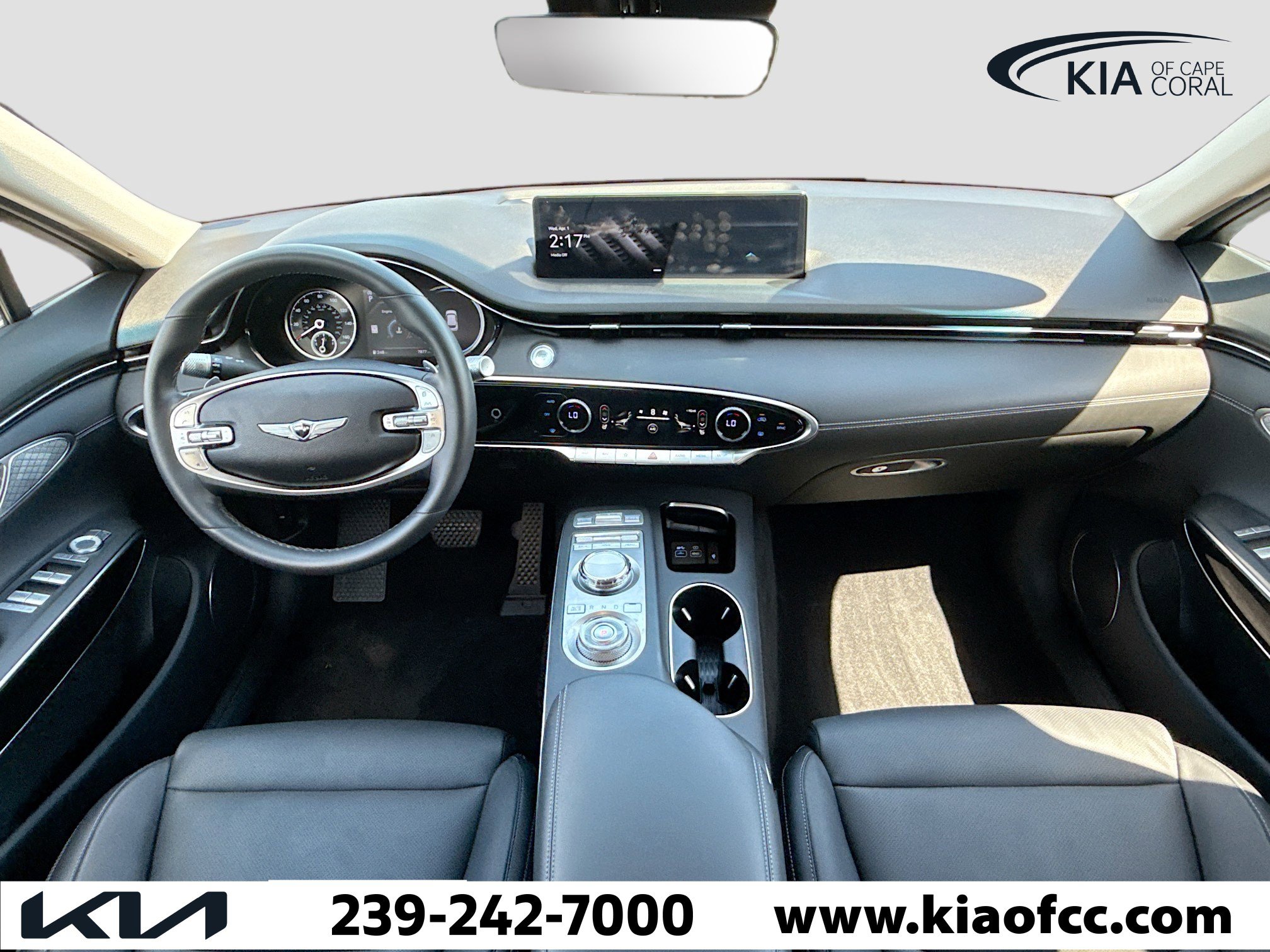 Used 2025 Genesis GV70 2.5T image 16