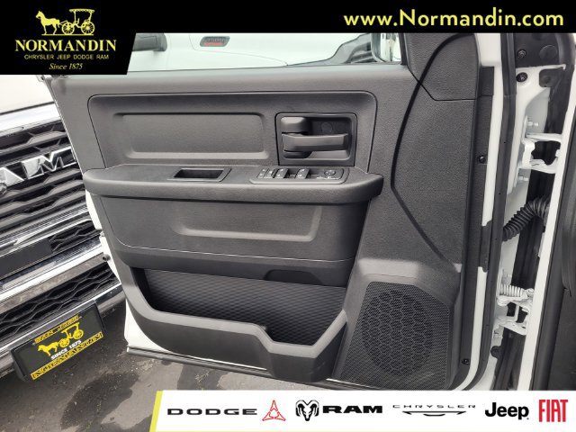 New 2026 RAM 5500 Tradesman AWD/4WD image 9