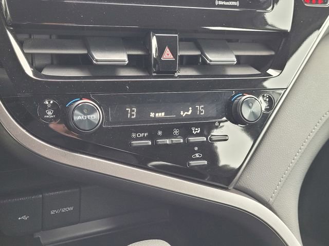 Used 2024 Toyota Camry LE image 11