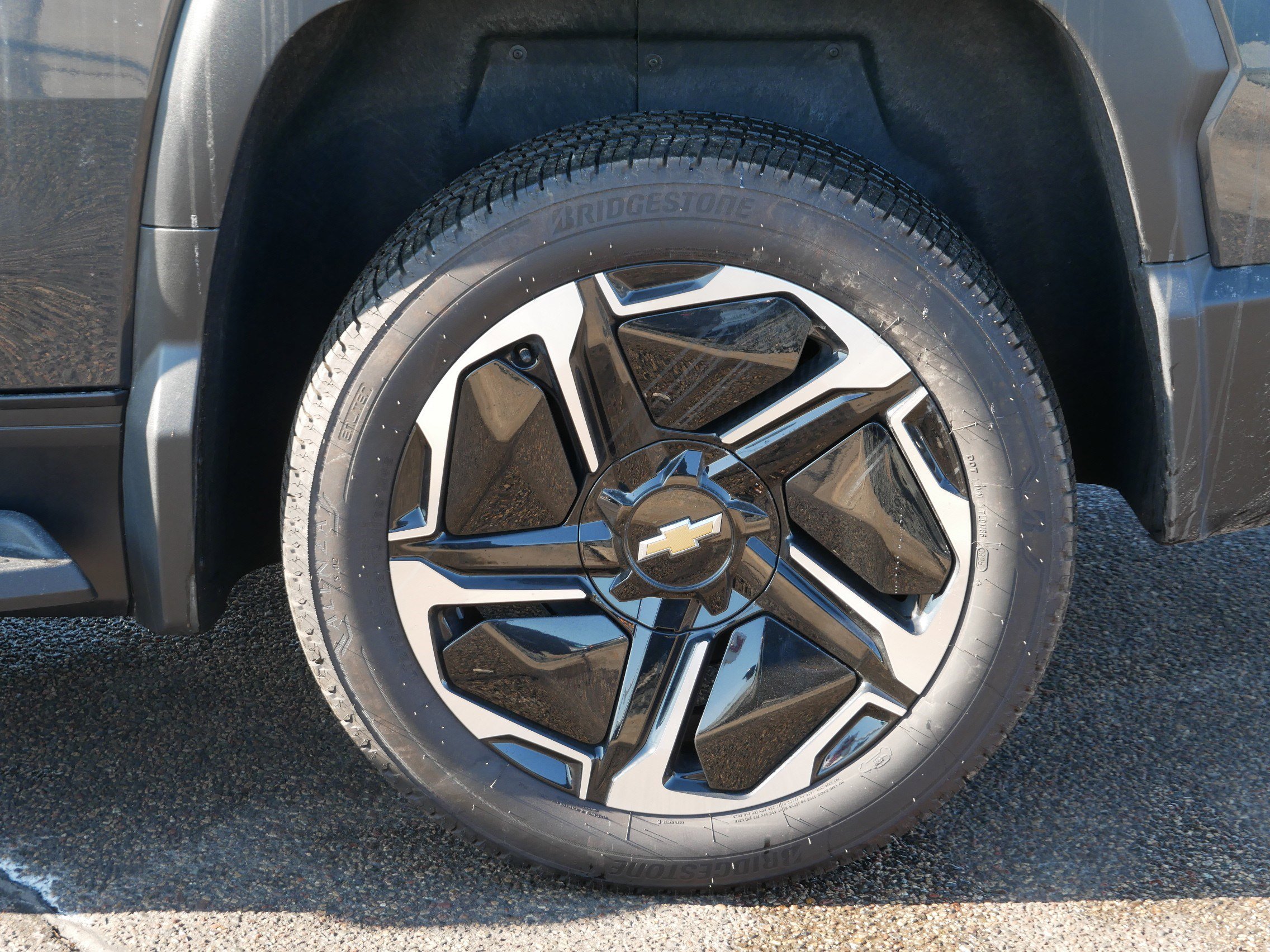New 2026 Chevrolet Silverado EV LT w/ Premium Package image 3