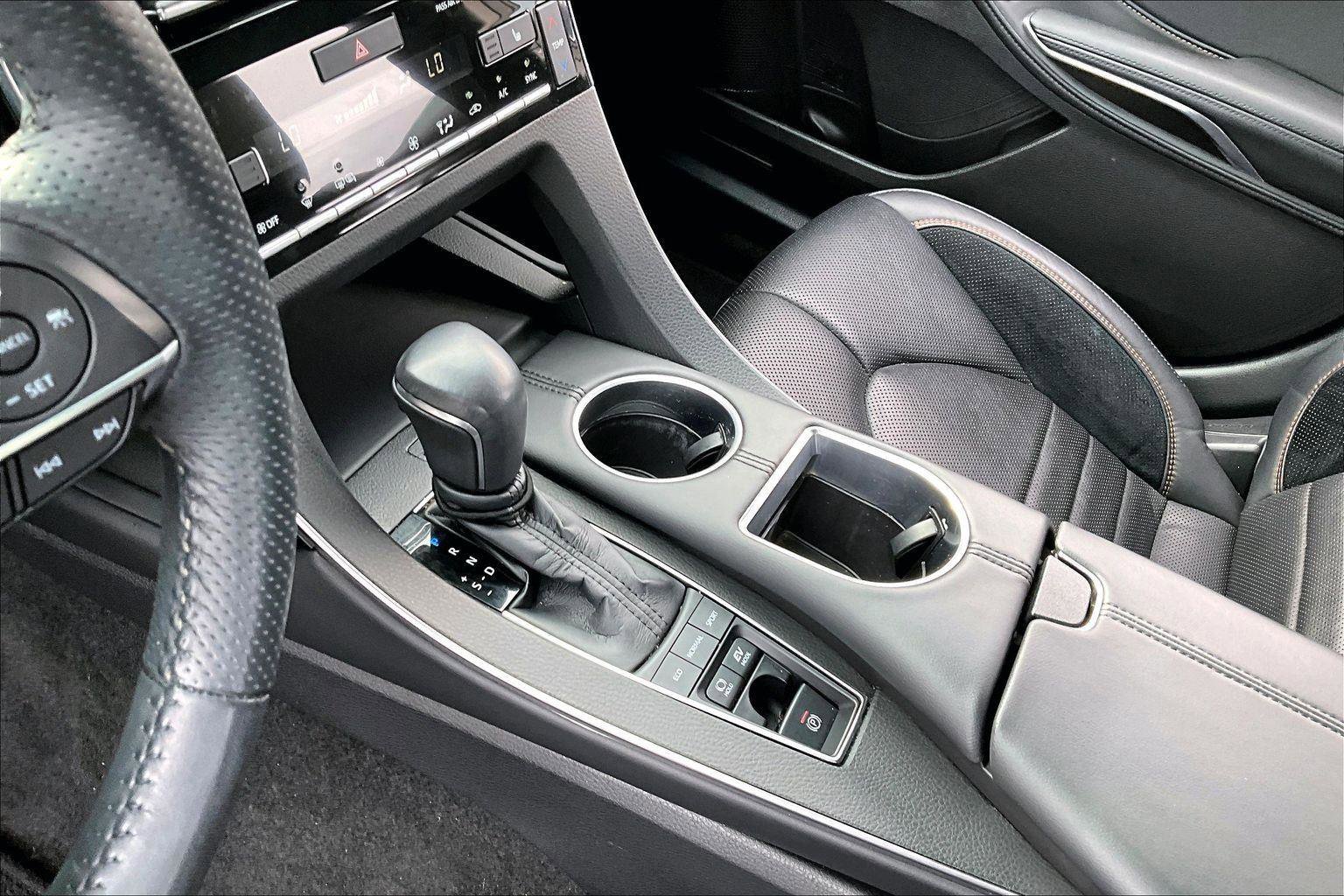 Certified 2021 Toyota Avalon XSE w/ Carpet Mat Package (TMS) image 13