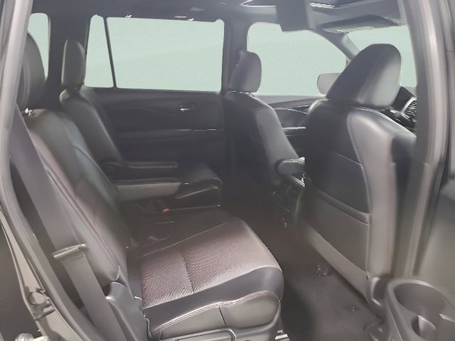 Used 2021 Honda Pilot Black Edition image 19