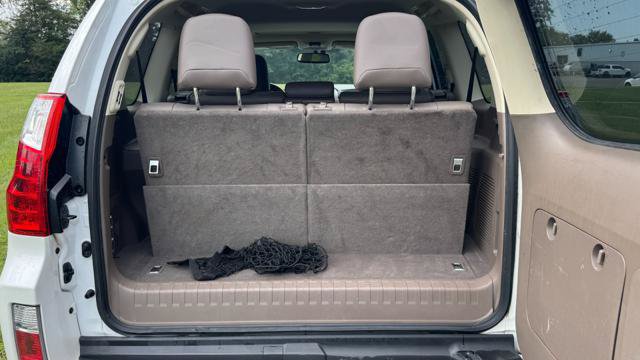 Used 2013 Lexus GX 460 w/ Comfort Plus Pkg AWD/4WD image 8