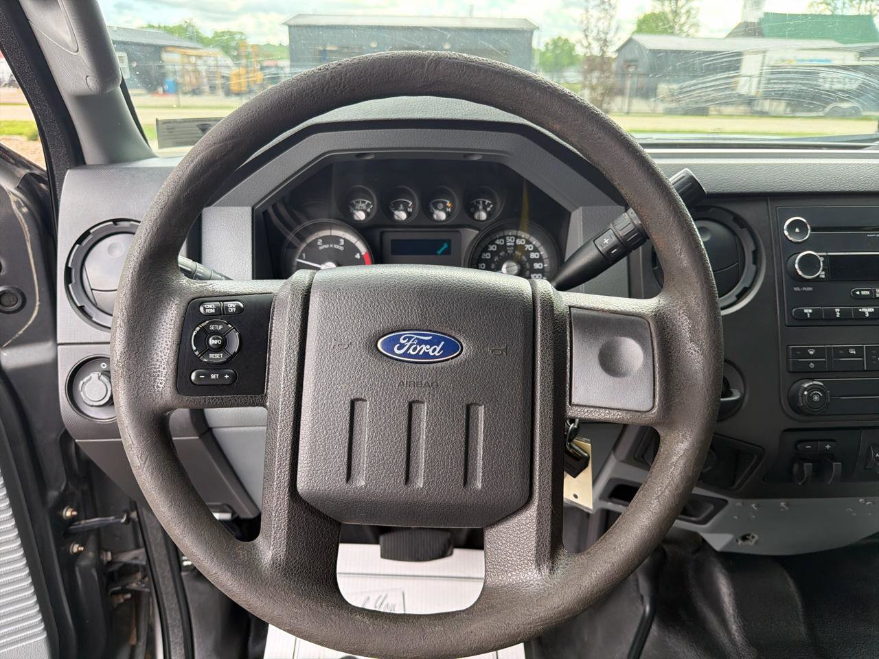 Used 2015 Ford F550 4x4 Crew Cab Super Duty image 10