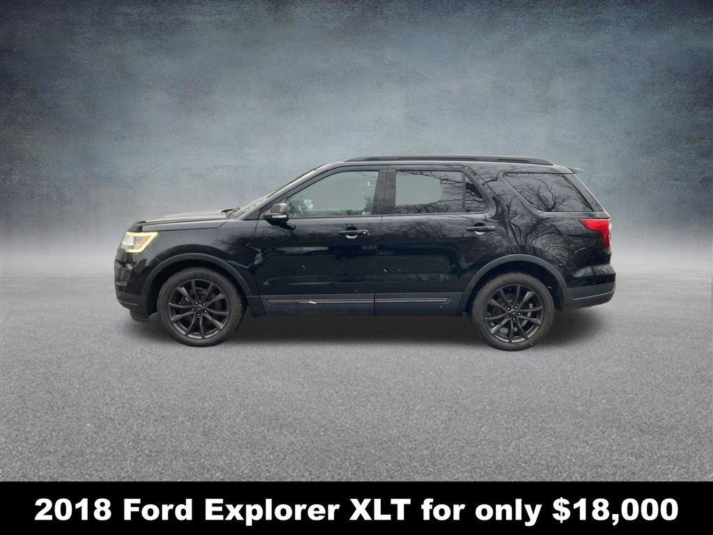 Used 2018 Ford Explorer XLT w/ Equipment Group 202A image 2