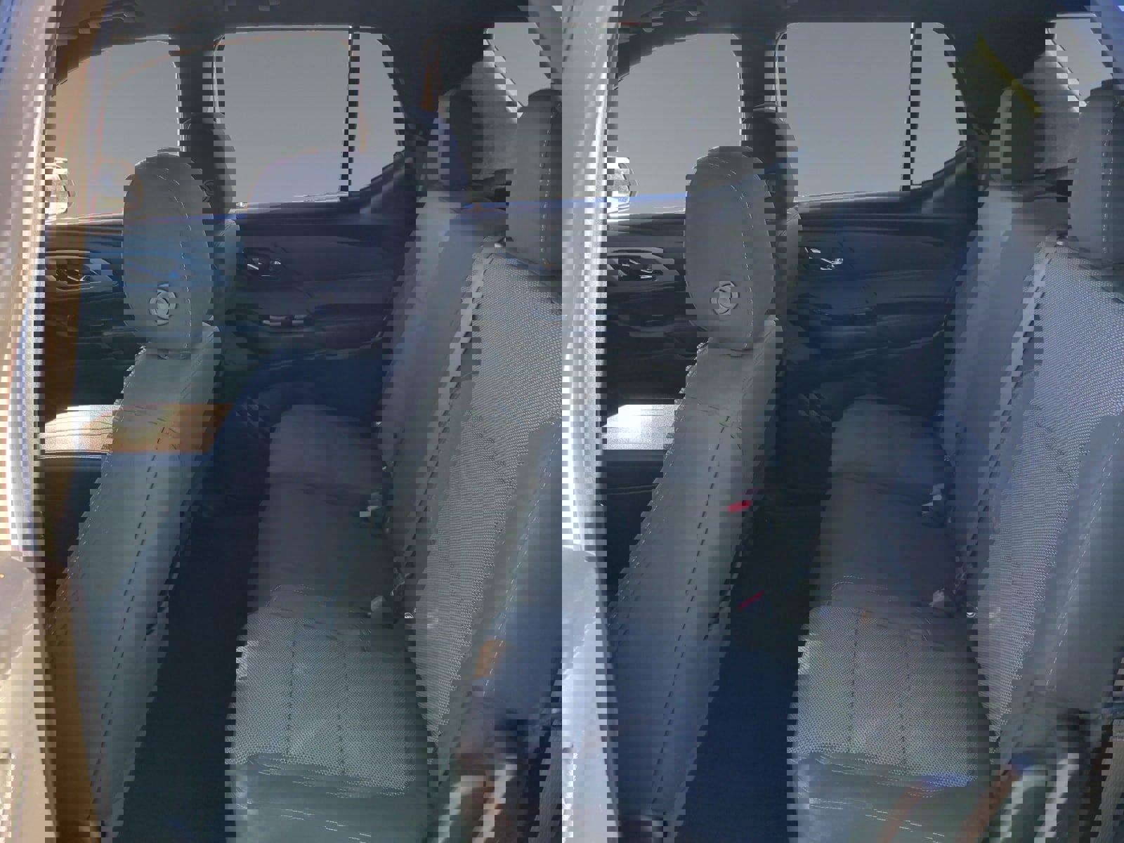 Used 2023 Chevrolet Traverse LT image 13