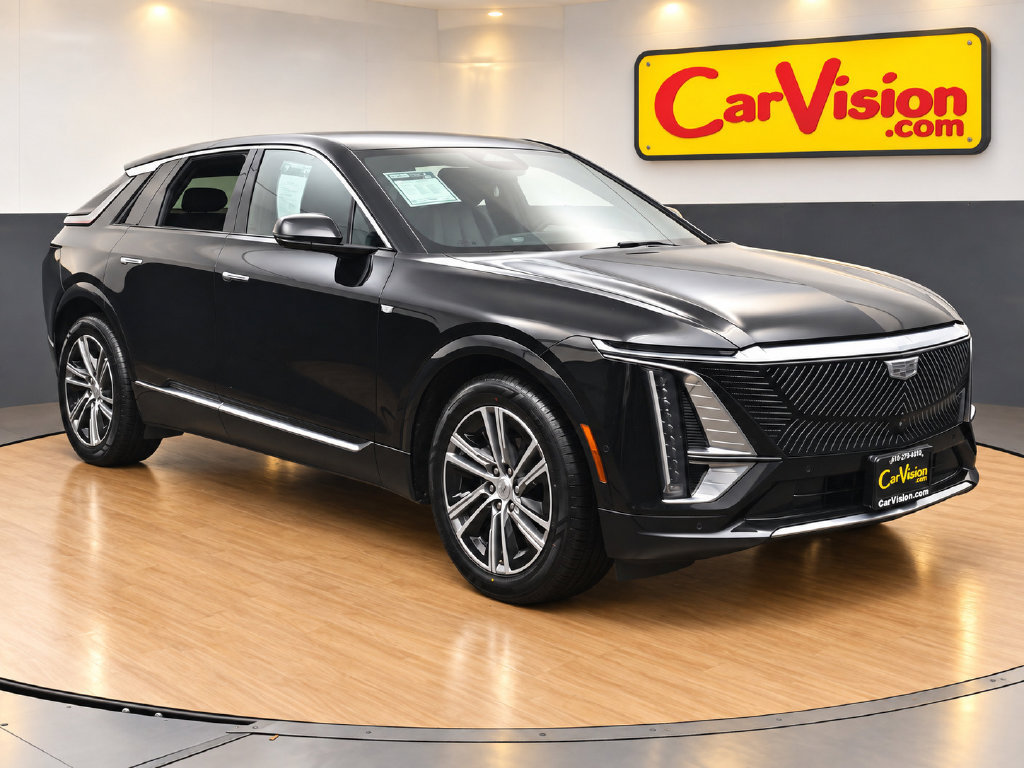 Used 2024 Cadillac Lyriq Luxury