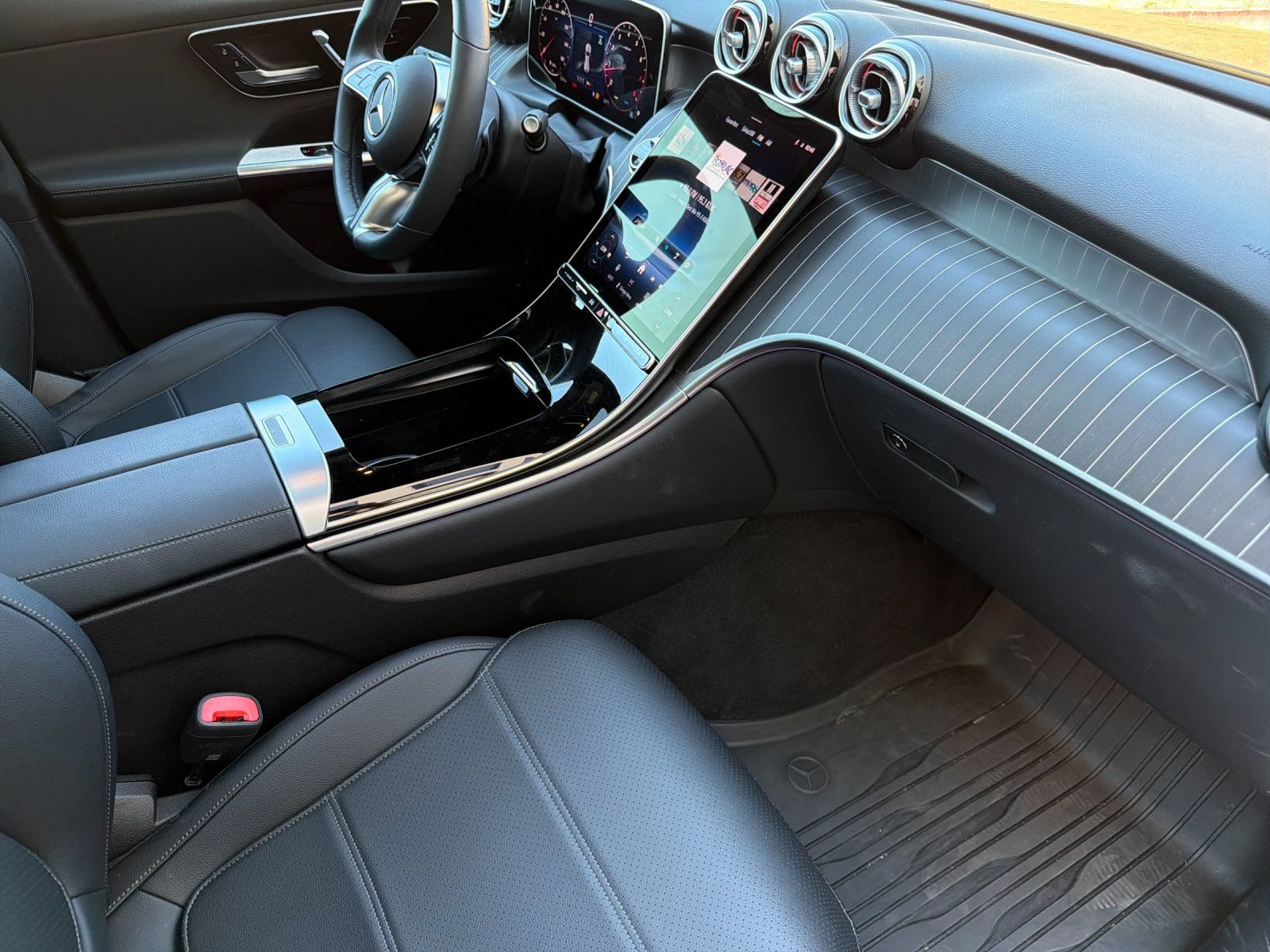 Certified 2026 Mercedes-Benz GLC 300 4MATIC image 15