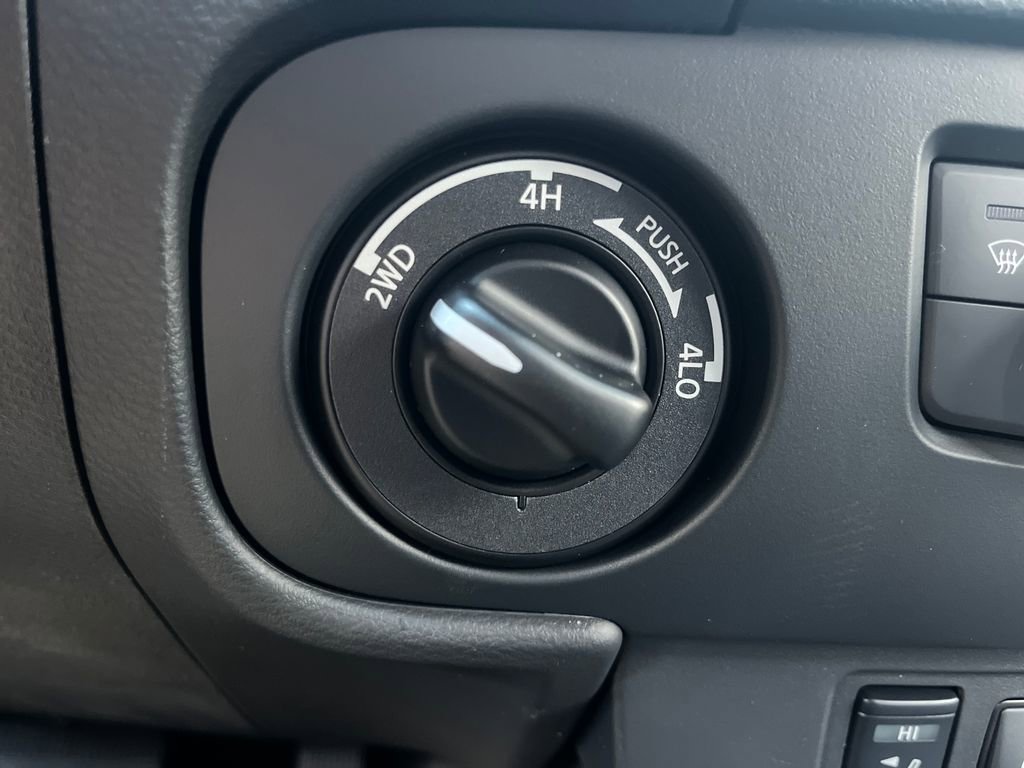 New 2026 Nissan Frontier SV w/ All-Weather Content Package AWD/4WD image 30