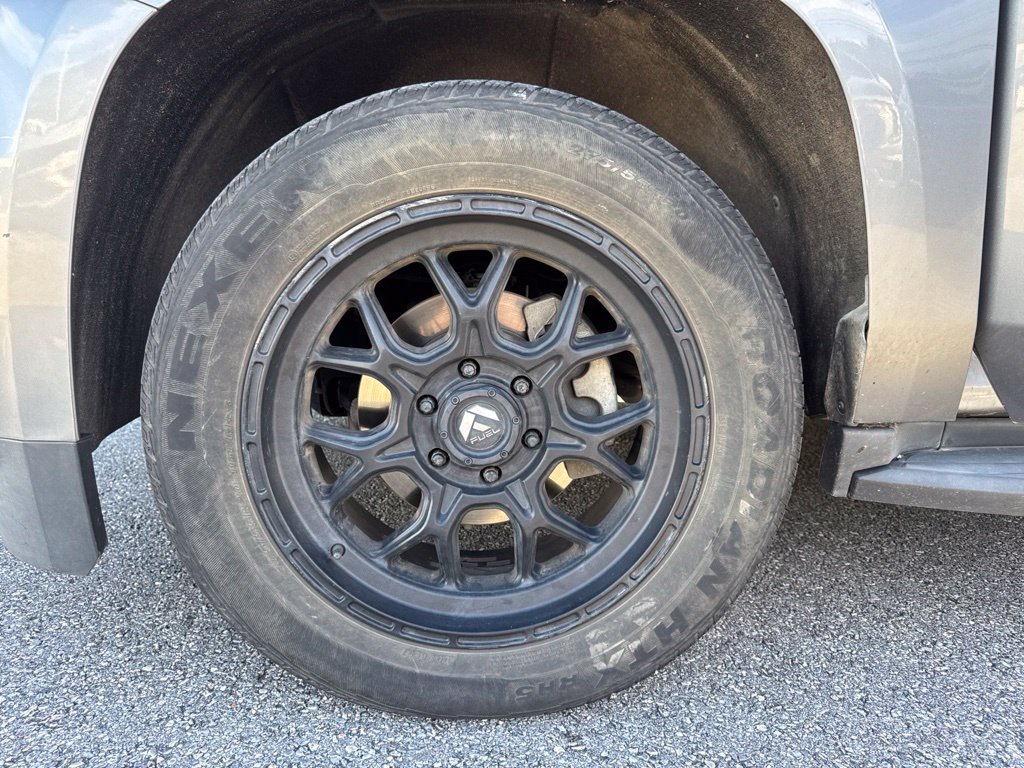 Used 2019 Chevrolet Tahoe LT RWD image 24