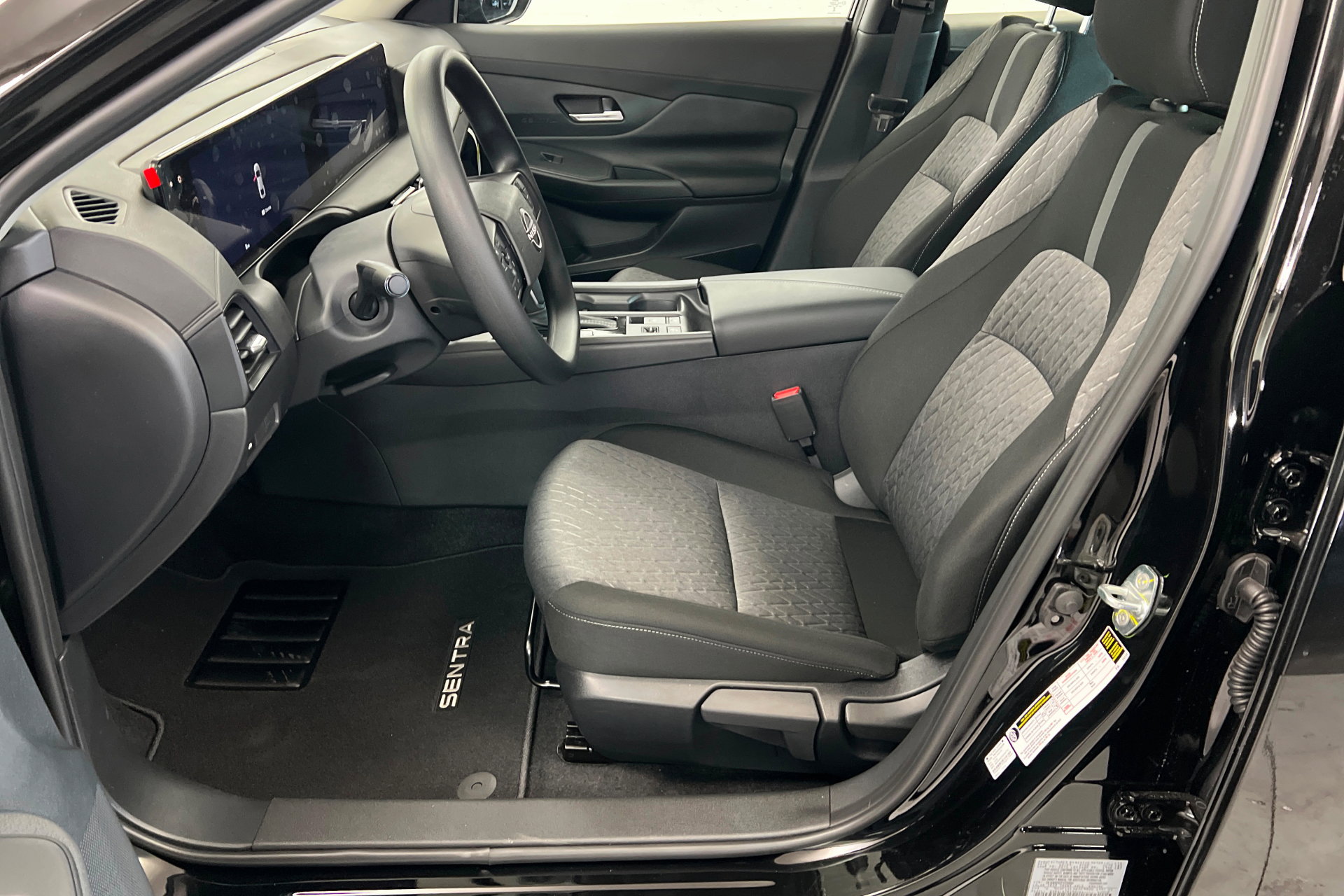 New 2026 Nissan Sentra SV image 17