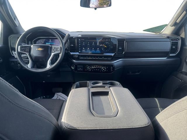 Used 2023 Chevrolet Silverado 1500 LT image 12