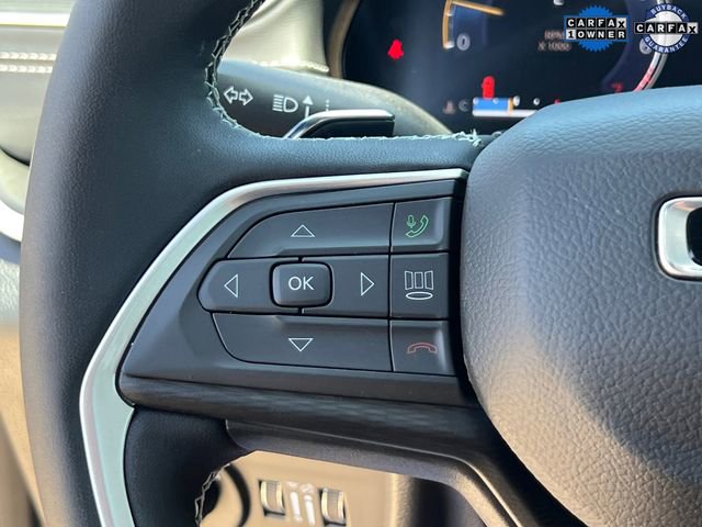 Certified 2025 Jeep Grand Cherokee Laredo X image 32