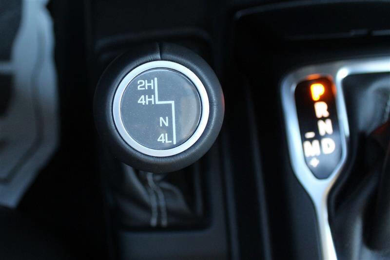 Used 2022 Jeep Gladiator Overland w/ Popular Equipment Package image 23