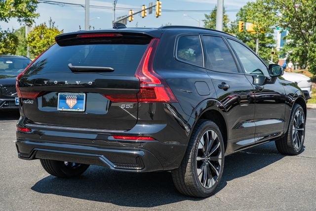 New 2027 Volvo XC60 B5 Plus AWD/4WD image 5