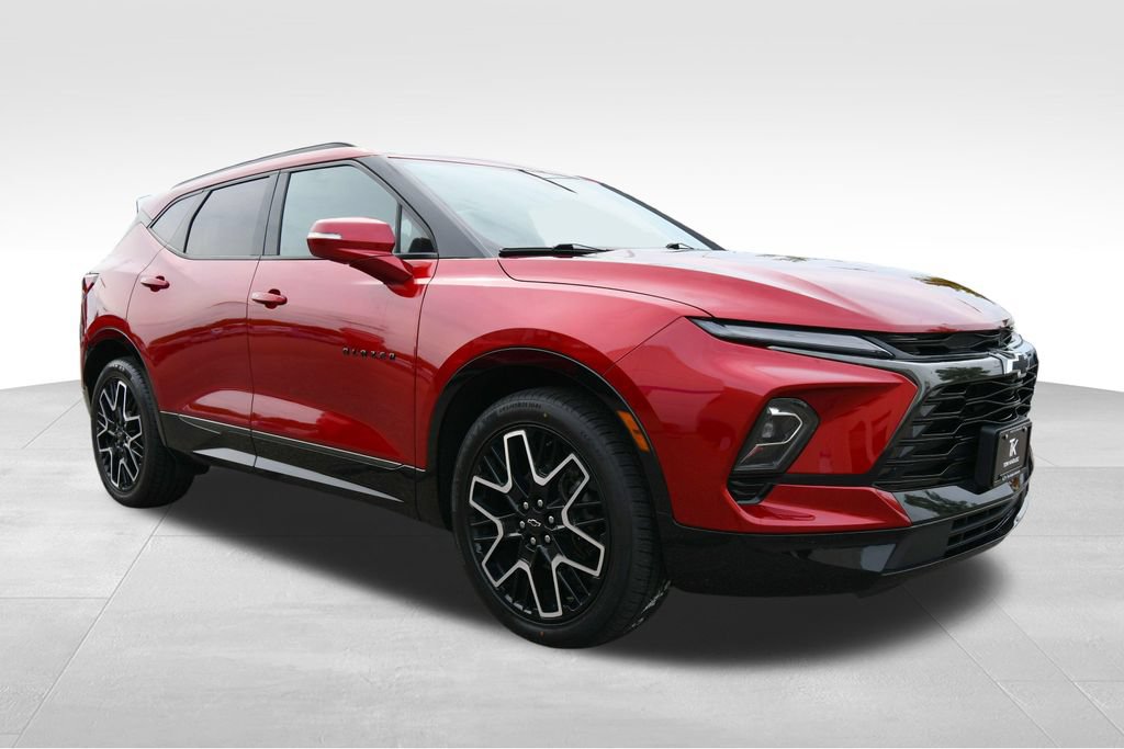Used 2023 Chevrolet Blazer RS w/ Driver Confidence II Package AWD/4WD image 10