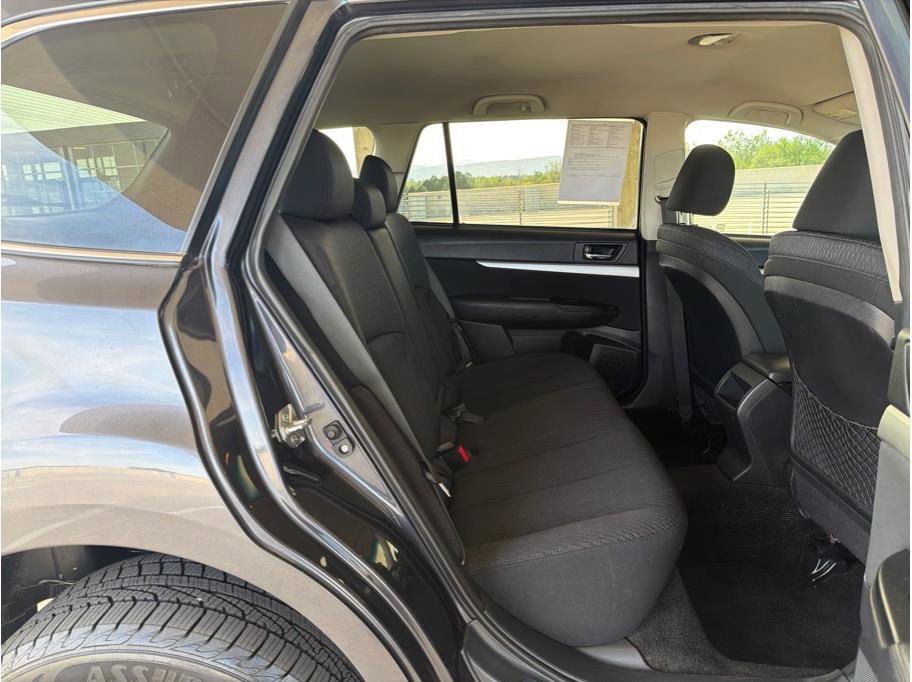 Used 2012 Subaru Outback 2.5i Premium image 13