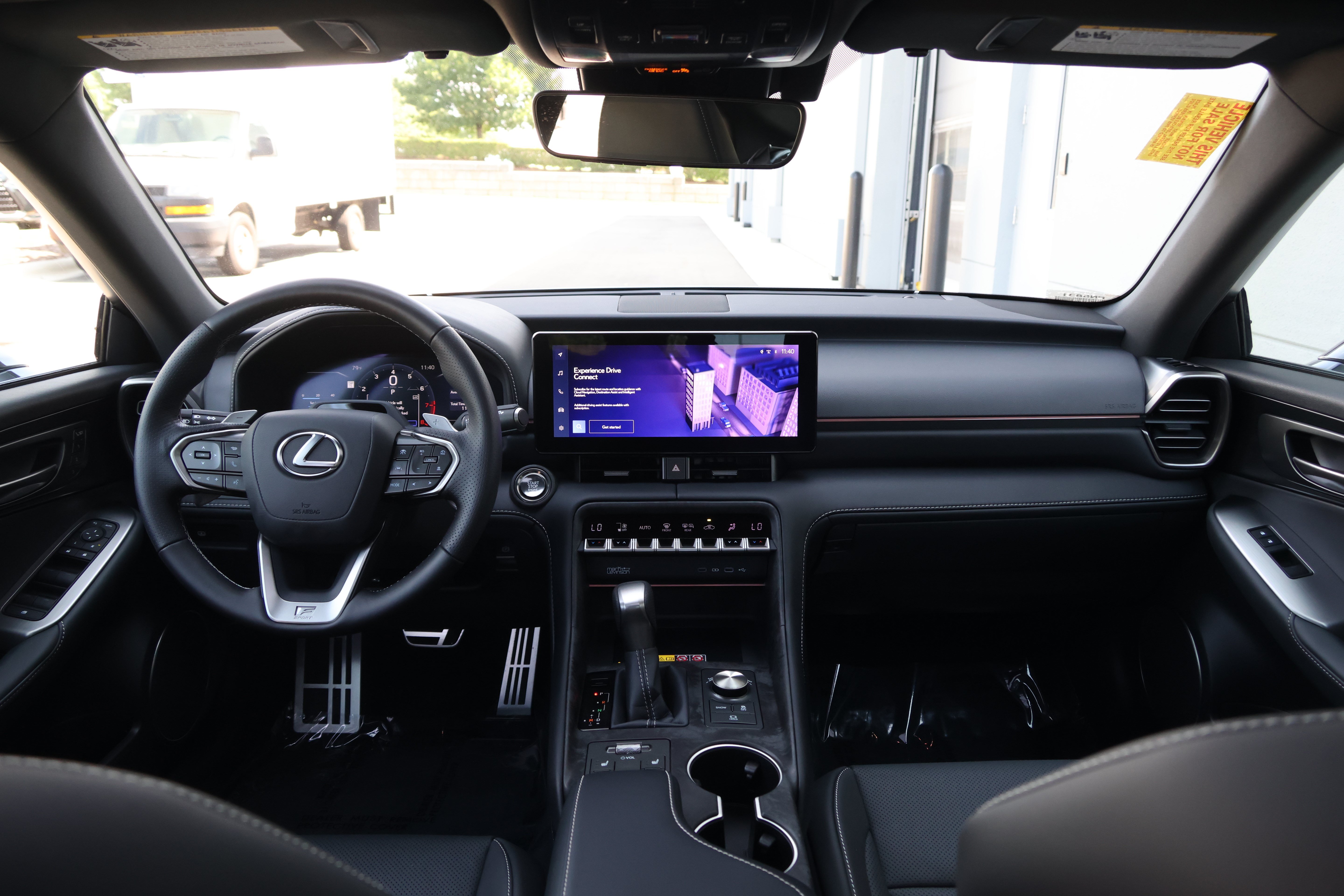 Used 2026 Lexus IS 350 F Sport w/ Technology Package RWD image 17