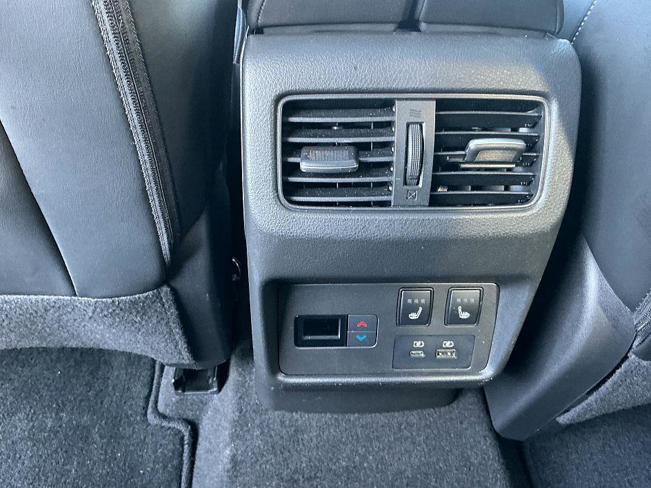 Certified 2021 Nissan Rogue Platinum image 25