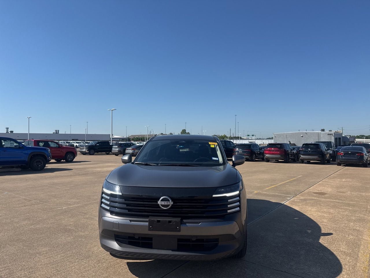 Certified 2025 Nissan Kicks SV w/ Charging Package FWD image 5