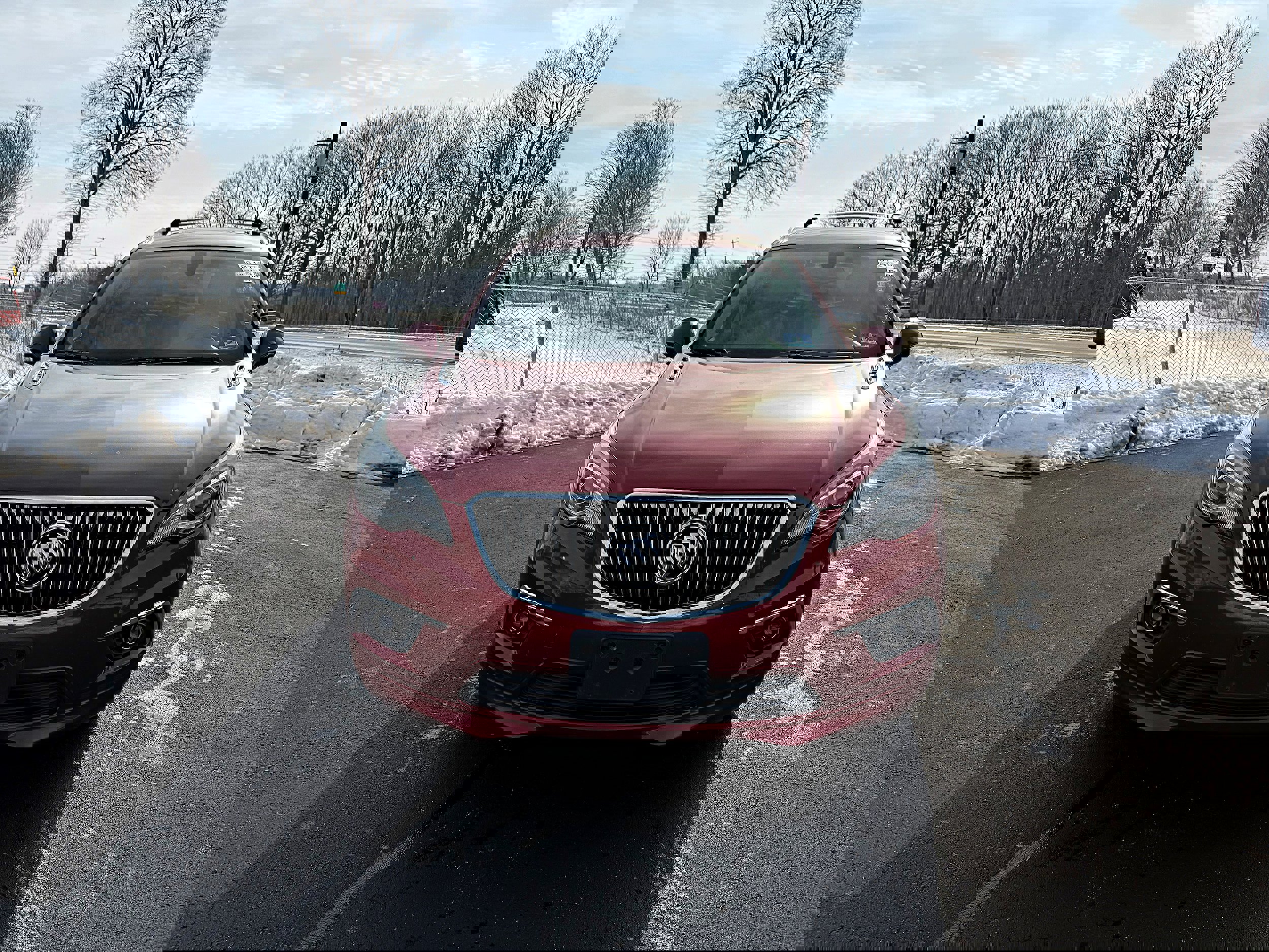 Used 2018 Buick Envision Essence image 4