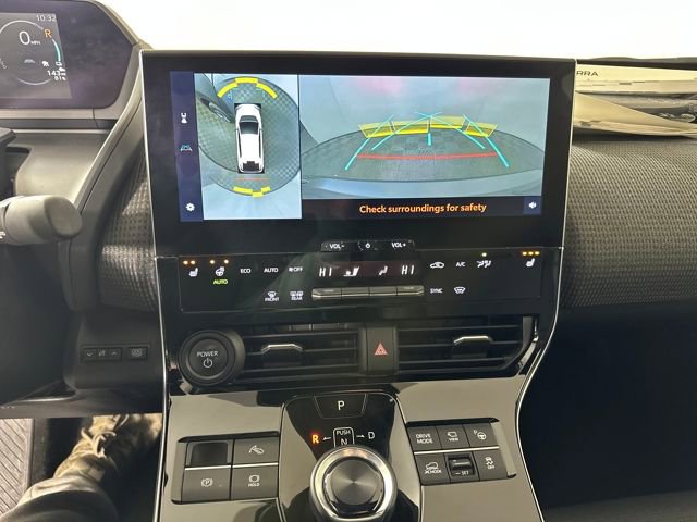 Used 2023 Subaru Solterra Limited image 22