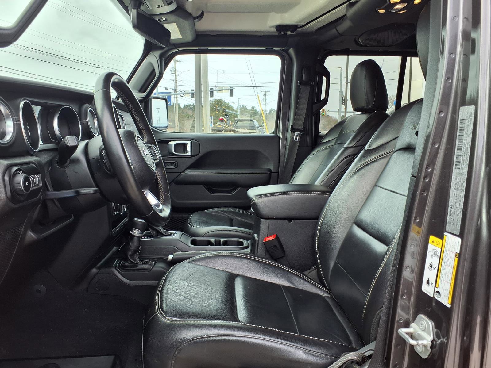 Used 2019 Jeep Wrangler Unlimited Sahara w/ Dual Top Group image 6